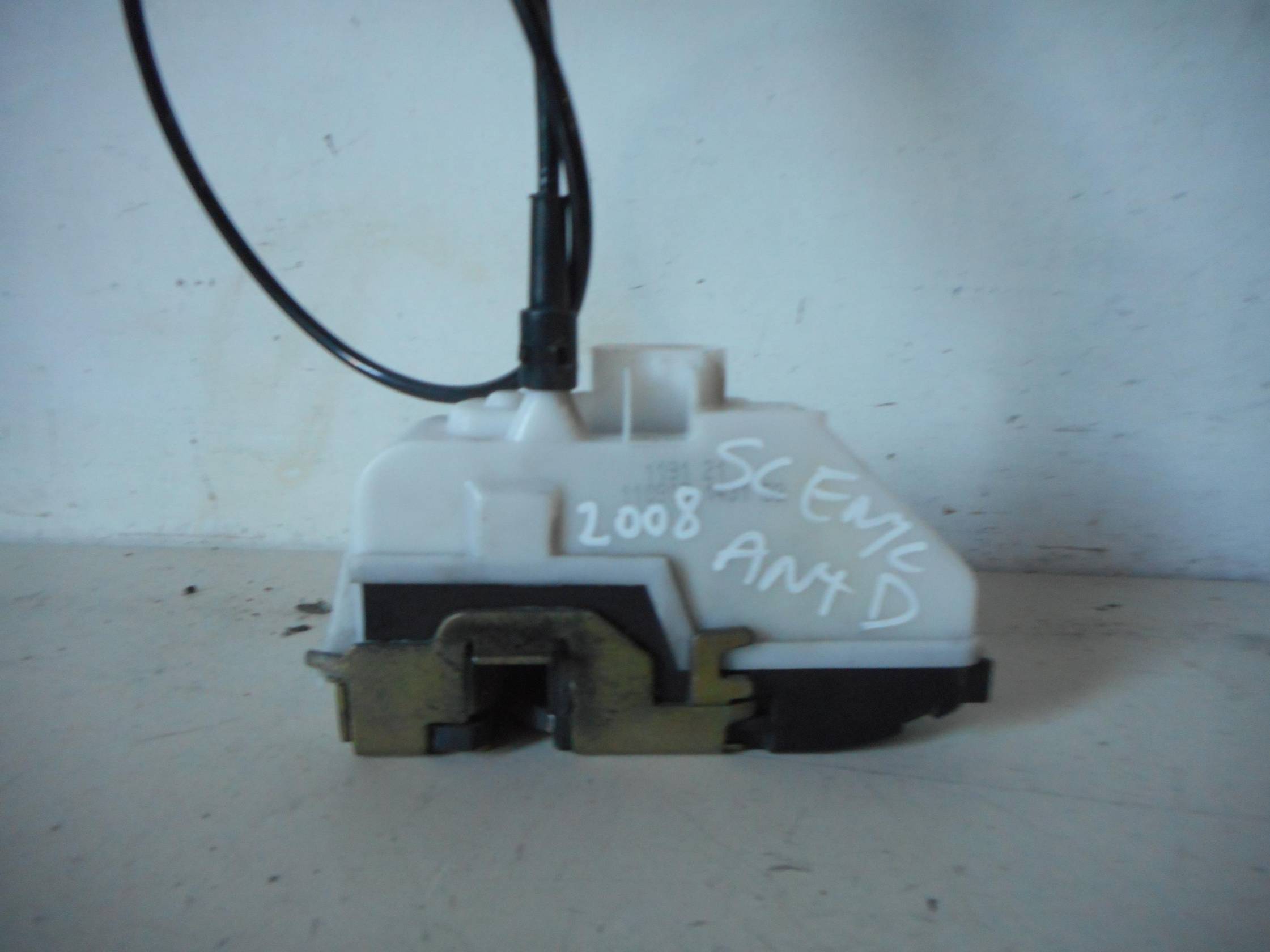 Serratura porta ant. dx.